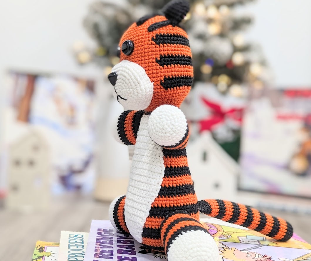 Hobbes Stuffed Tiger - Calvin & Hobbes Comic - Handmade Crochet Amigurumi