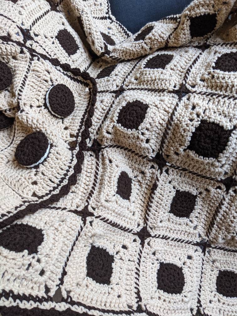 Crochet baby blanket, Oreo blanket, Christmas present, birthday gifts, Christmas blanket,baby gift