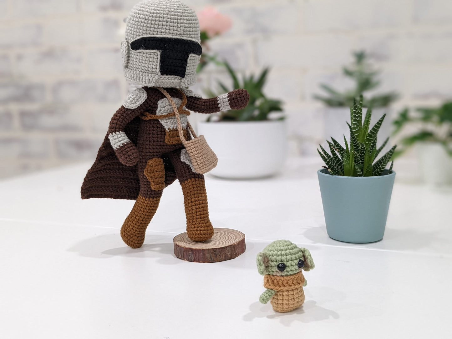 Mando & Grogu Dolls, Baby Yoda, Handmade Crochet Amigurumi, Star Wars, Mandalorian
