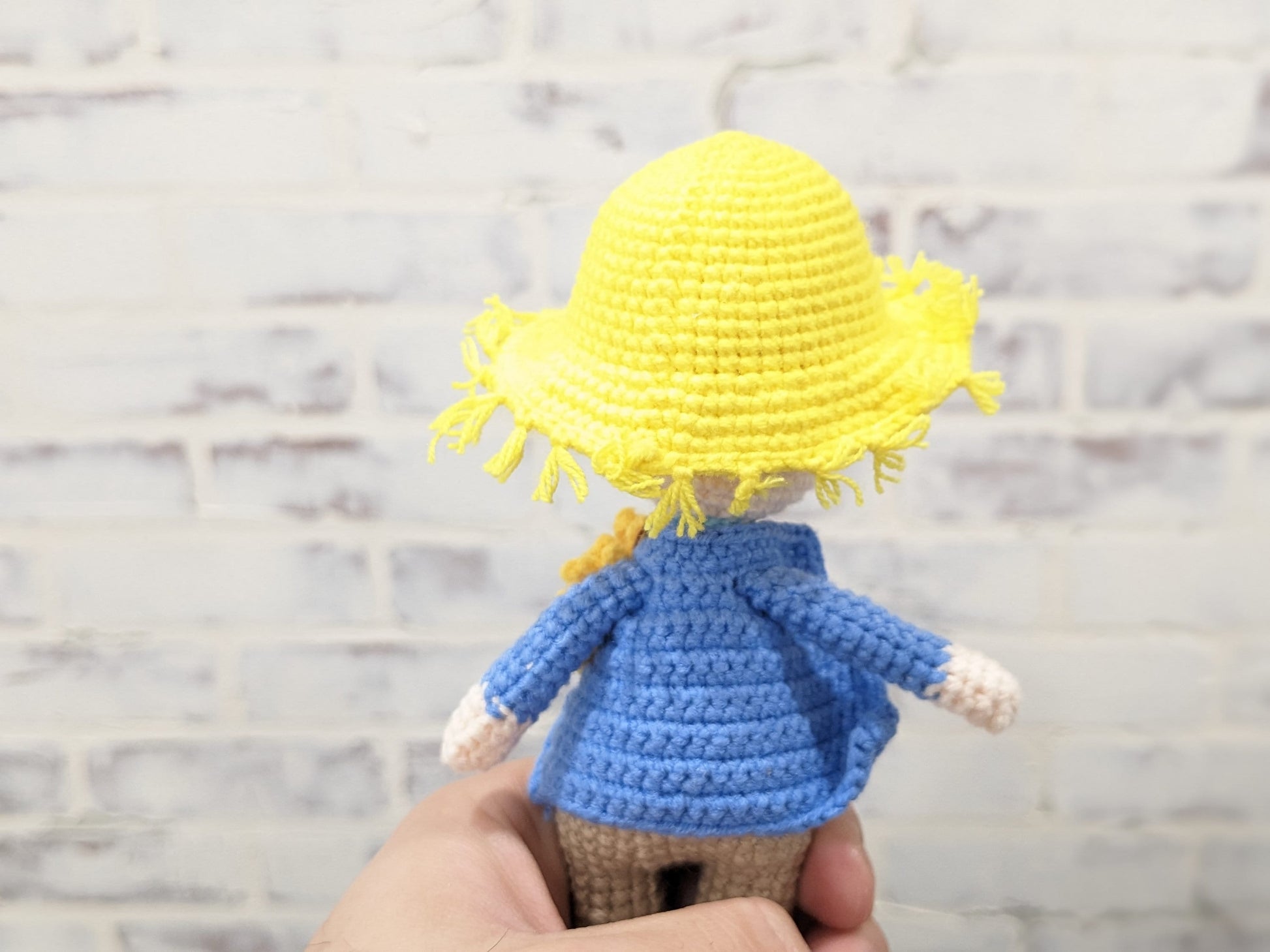 Van Gogh Doll, Handmade Crochet Amigurumi, Gift for Art Lovers!