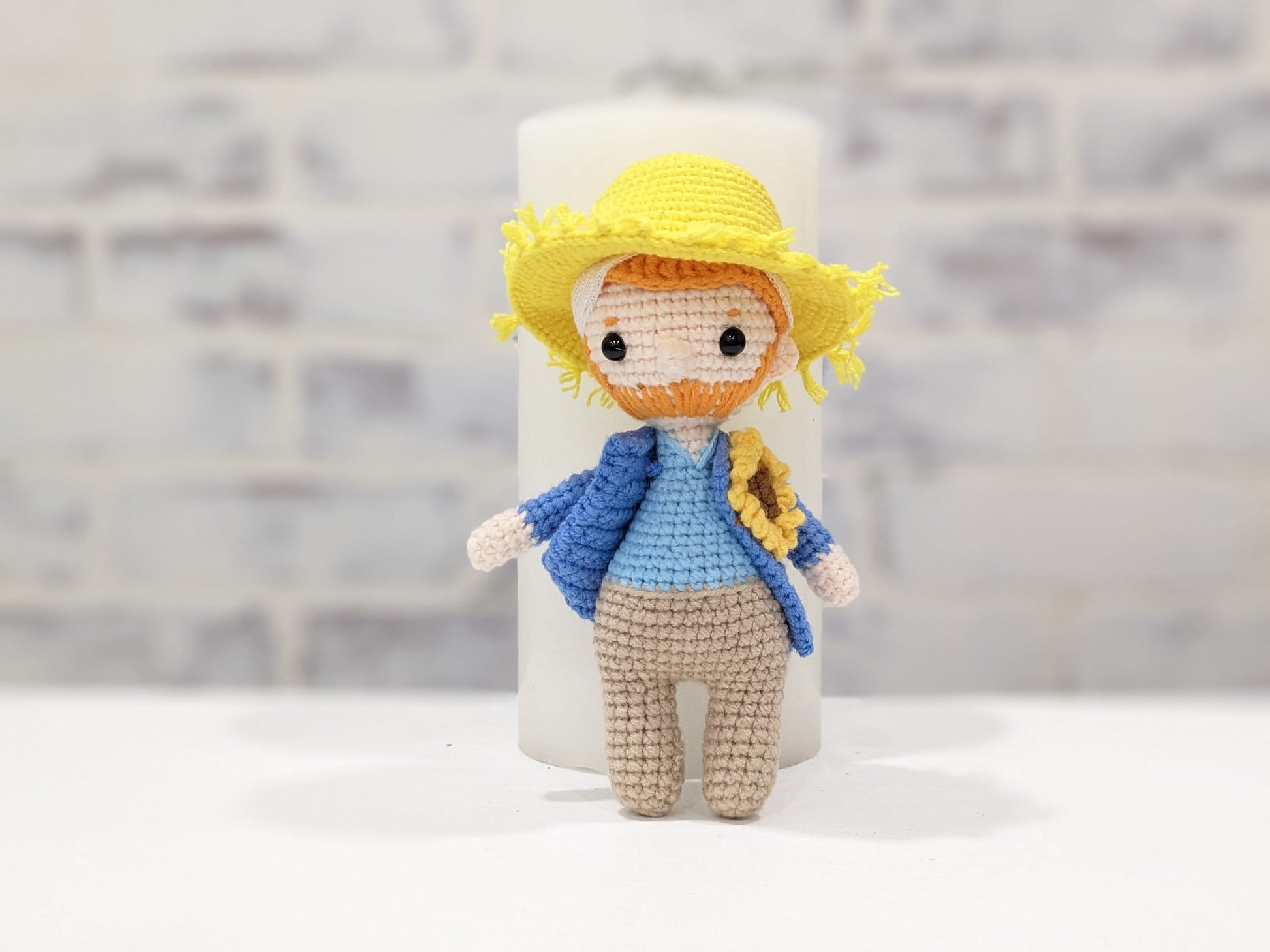 Van Gogh Doll, Handmade Crochet Amigurumi, Gift for Art Lovers!