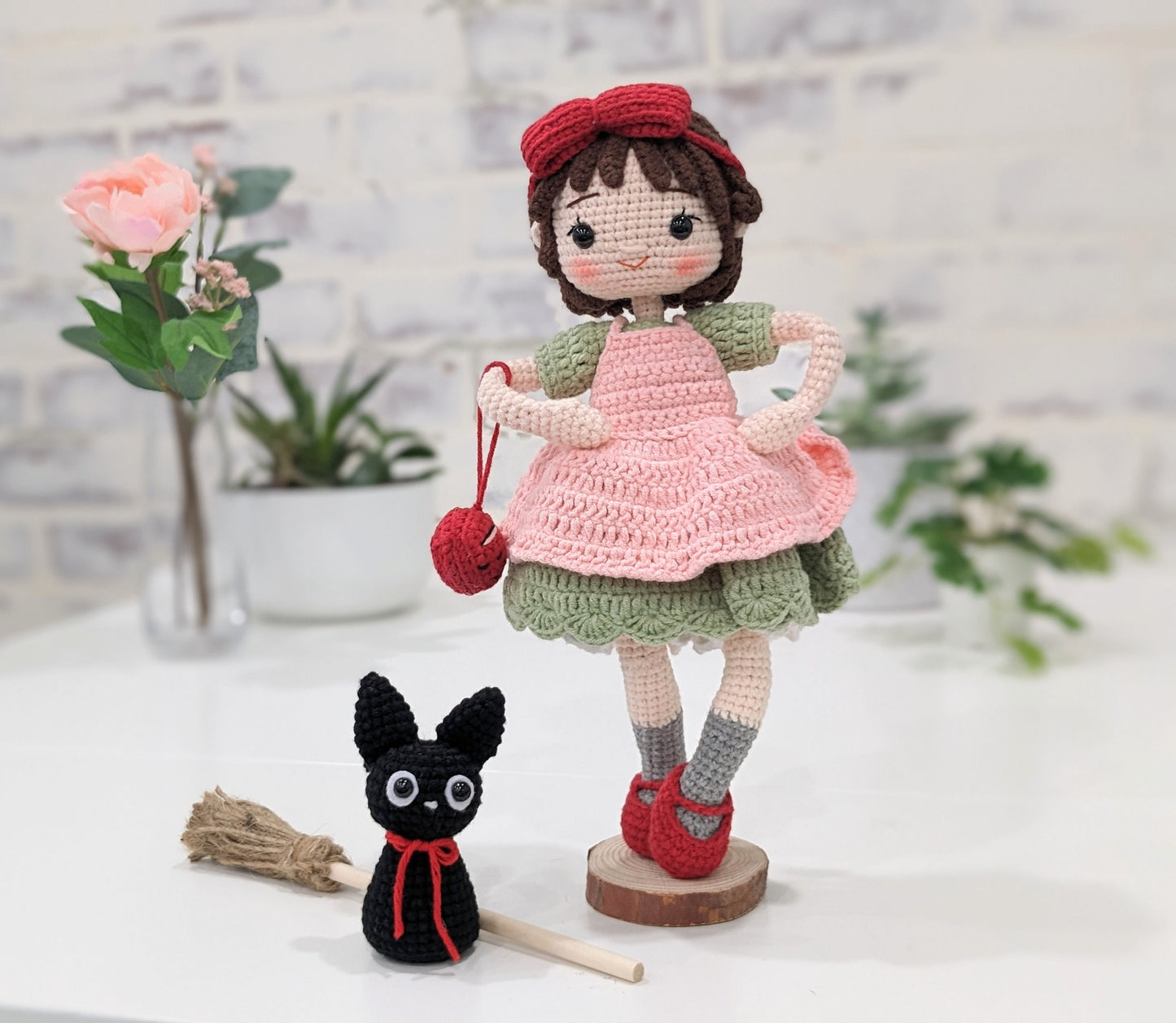 Kiki Doll with her Kitty, Jiji, radio and broom from Kiki's Delivery Service, Handmade Crochet, Miyazaki Studio Ghibli Animation, Anime