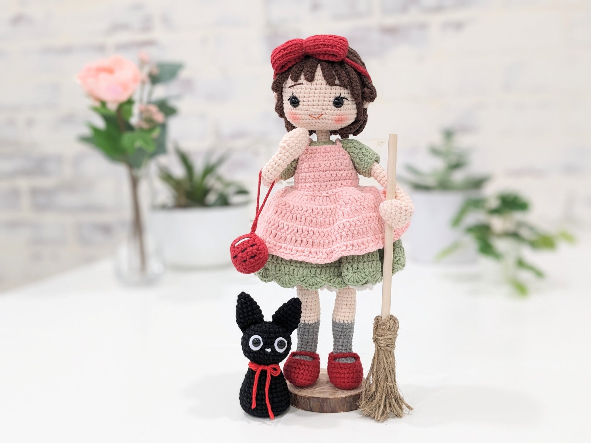 Kiki Doll with her Kitty, Jiji, radio and broom from Kiki's Delivery Service, Handmade Crochet, Miyazaki Studio Ghibli Animation, Anime