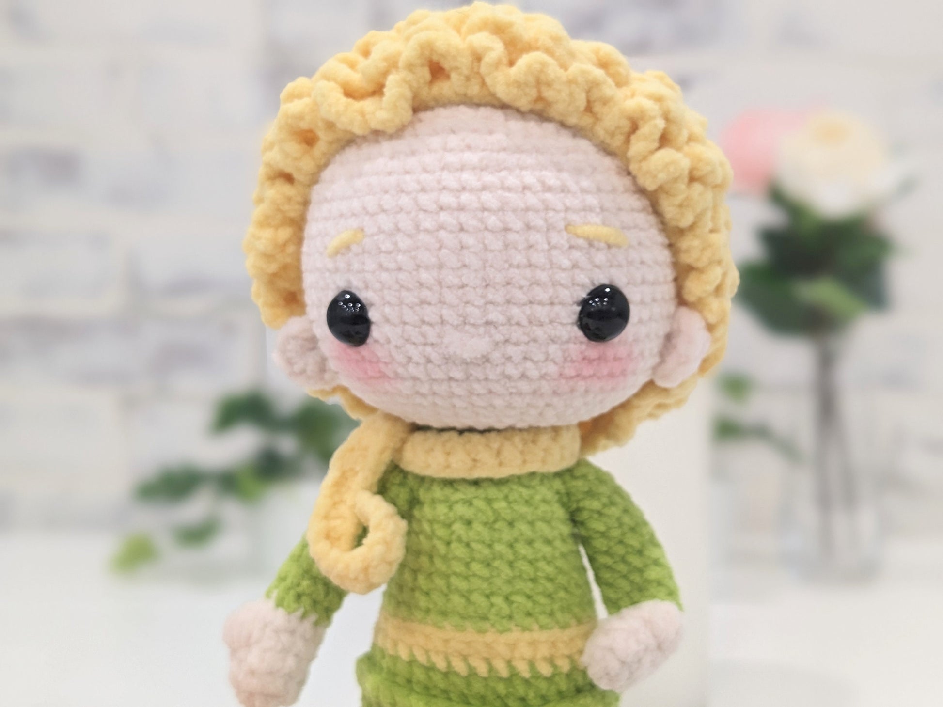 Doll Amigurumi crochet handmade toy stuffed hand New kiki do you